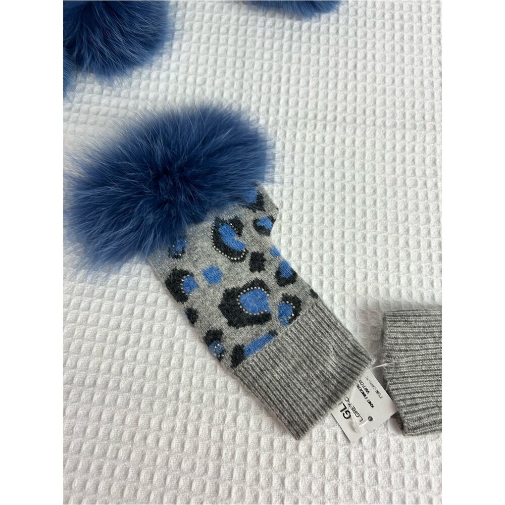 Mitchi Blue Gray Camo Scarf & Fingerless Gloves Fox Fur Pom Set NWT - Picture 3 of 10